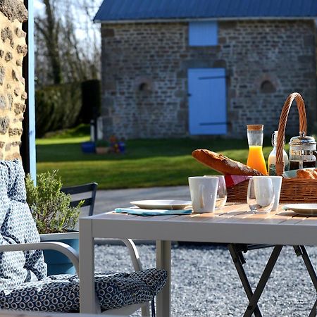 Вилла La Martiniere Saint-Aubin-Fosse-Louvain Экстерьер фото